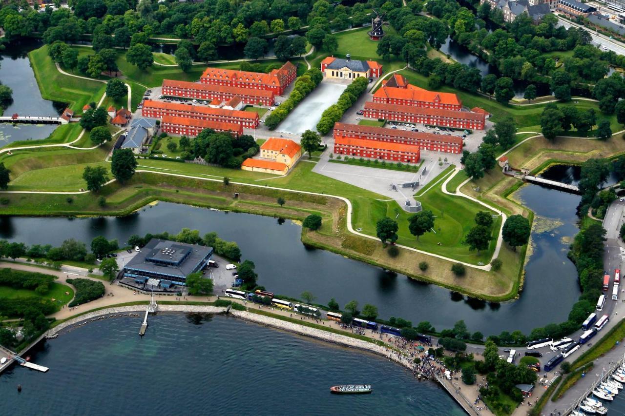 Large Apartment With Canal View In Central Cph City Копенгаген Екстер'єр фото