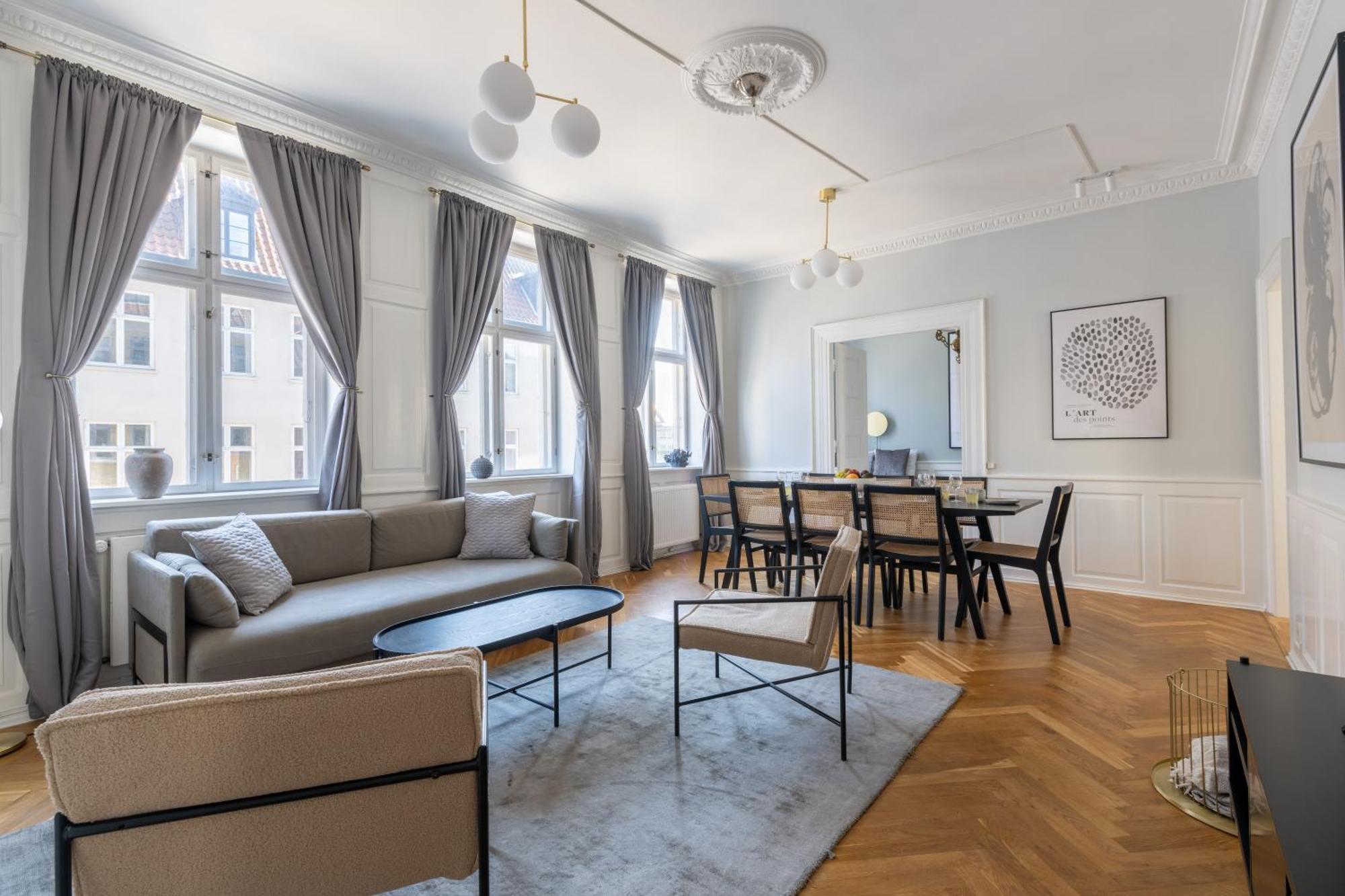 Large Apartment With Canal View In Central Cph City Копенгаген Екстер'єр фото