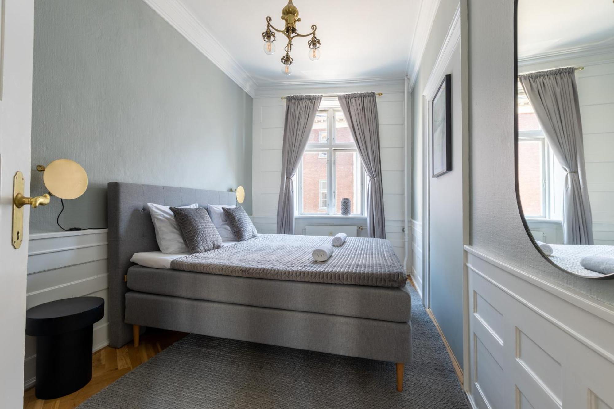 Large Apartment With Canal View In Central Cph City Копенгаген Екстер'єр фото